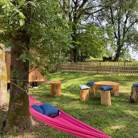 팜스테이 Les Roulottes De L Herm Piscine Jacuzzi Perigord *